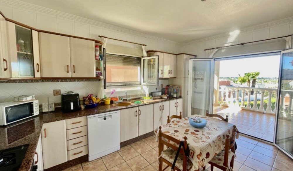 Kitchen-2-CSH4