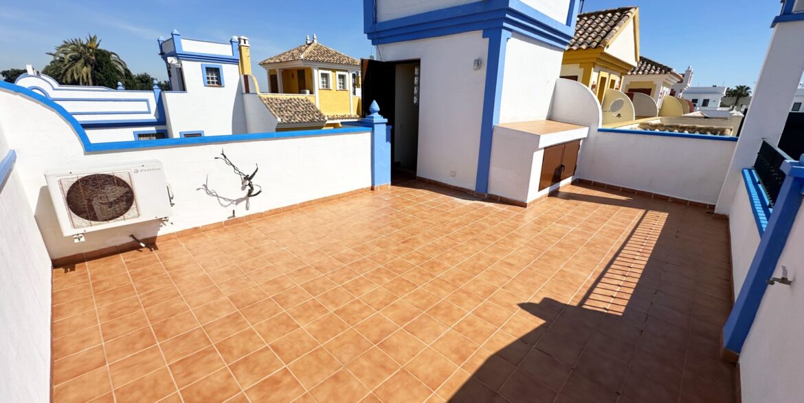 Photo-17-4-26-12-31-04-scaled