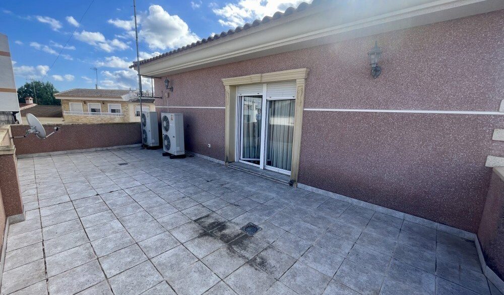 Terrace-Master-room-CSH7