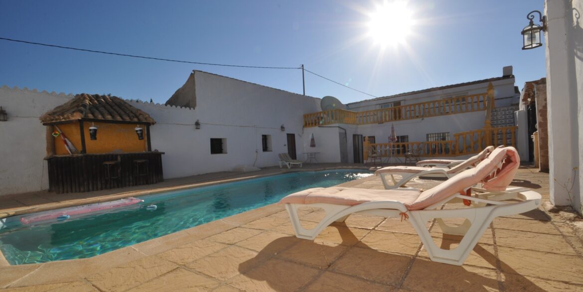 d69748a4f82dca69748a4f832dd