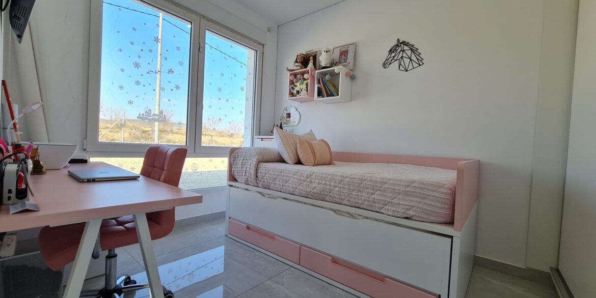 d69b1570fa826d69b1570fa82b2