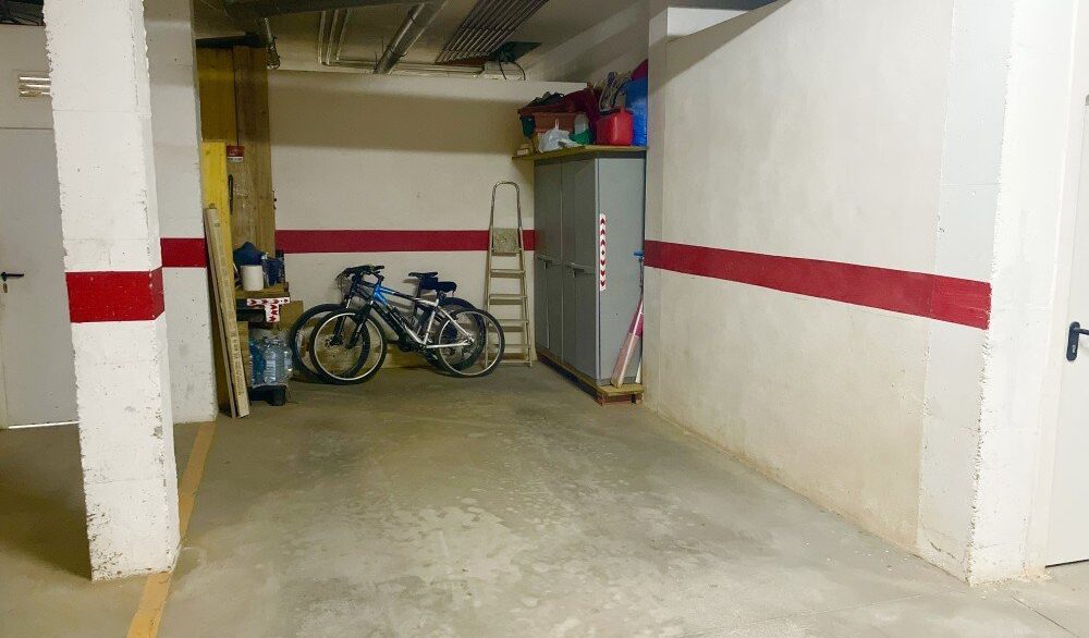 garage-CSH69.jpeg
