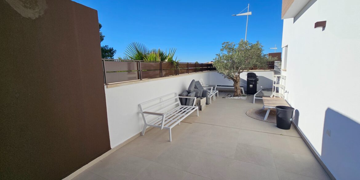 o_1jhntjkp9ajagkrnq3il41nba2a