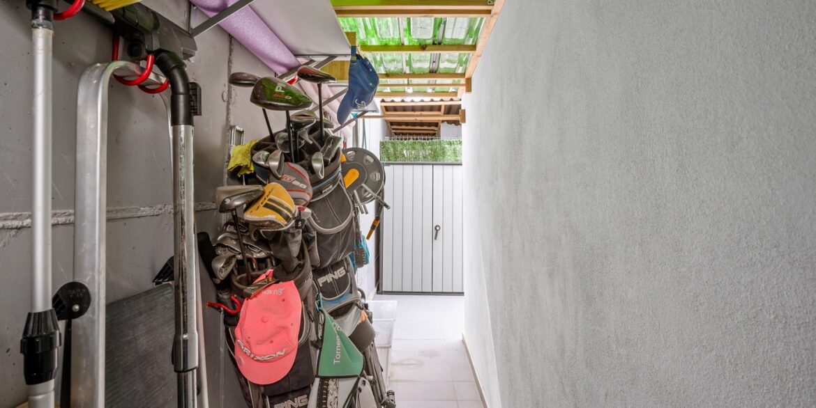 o_1jjp9kh9e1dur19um1qcmihlju2t