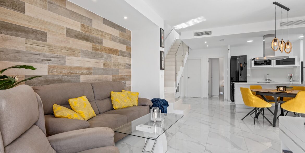 o_1jjp9kh9e1m8d1dl6cttrpmlrr3r