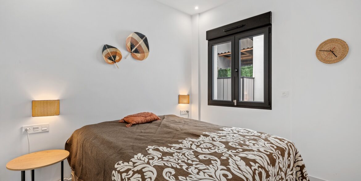 o_1jjp9kh9e1mqb7i81j4v1okf16ka3h