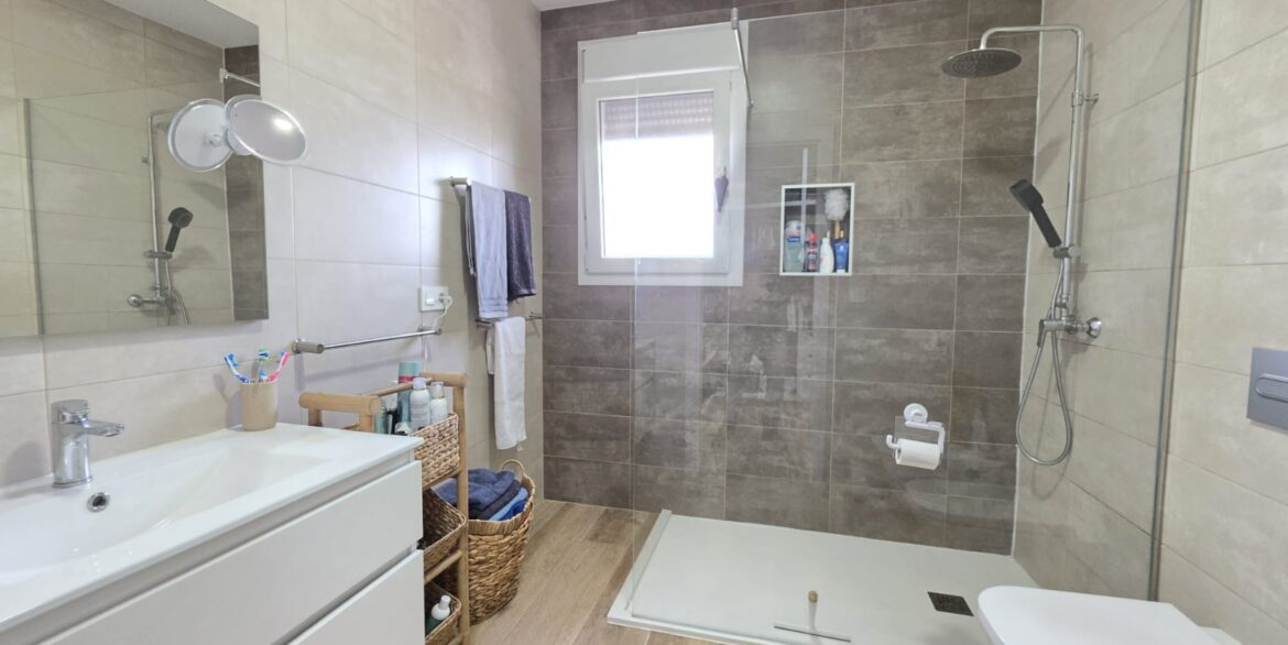 o_1jjq4bdpn13mf1fsr1ldgi6r145f4l