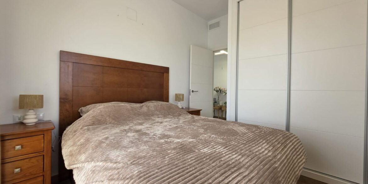 o_1jjq4bdpn1p611bitciir8c1o8d4q