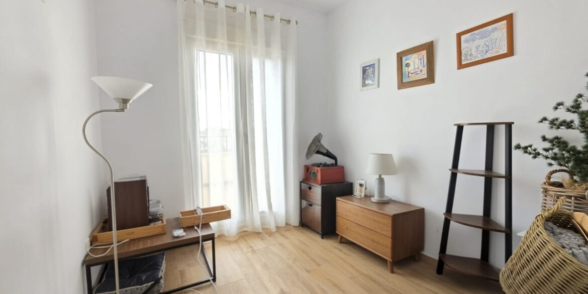 o_1jjq4bdpn3afa862kdidg17794v