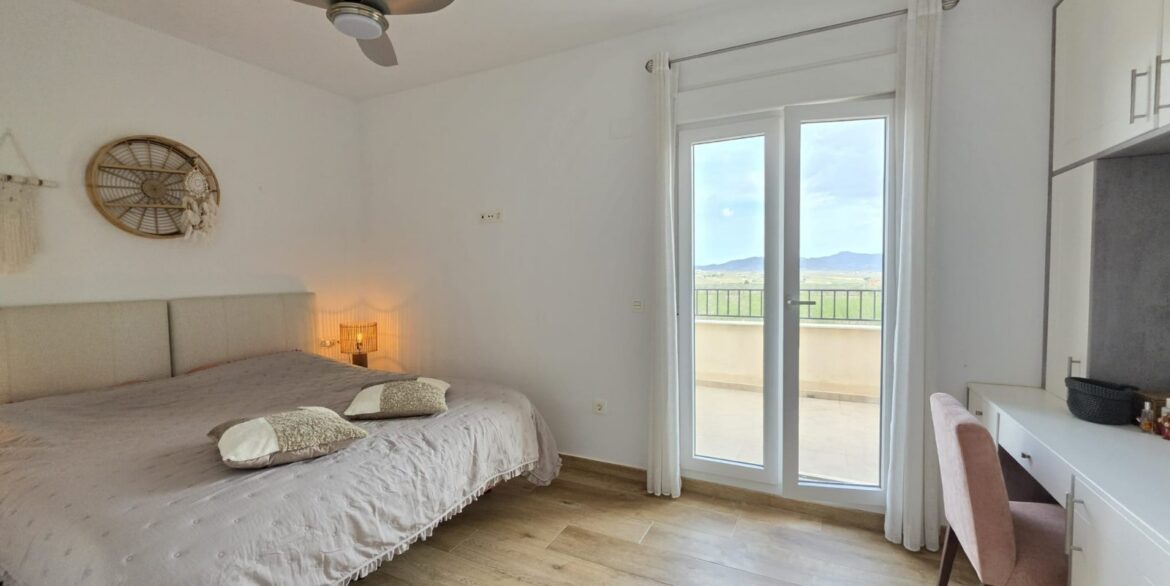 o_1jjq4bdpnam1st8192nmjp10fa4o