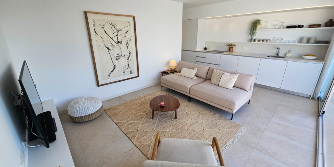 o_1jki4vkb713ibphqh412731lu221