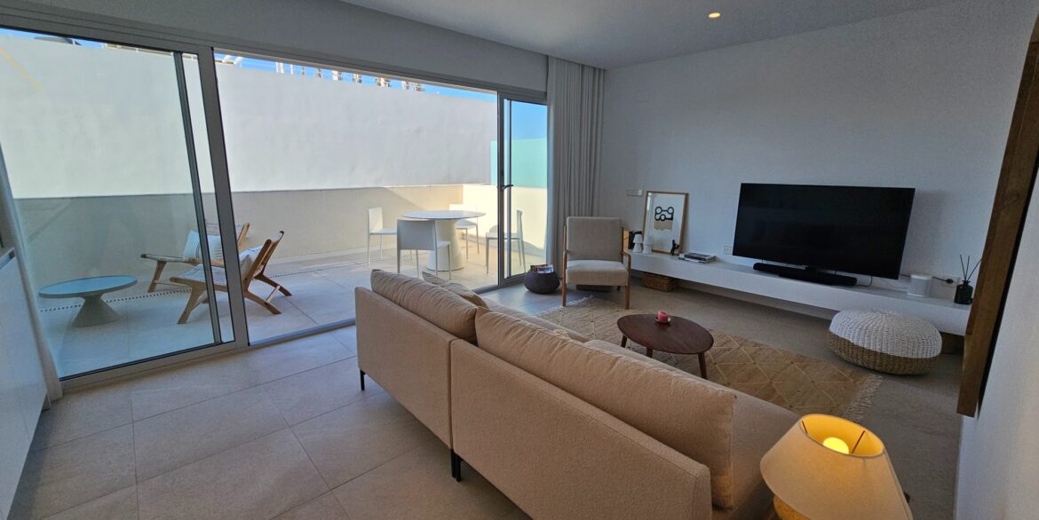 o_1jki4vkb73vu1pegjobe6e1n8923