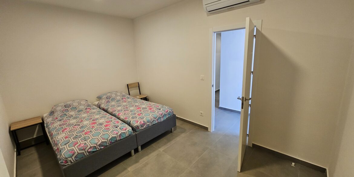 o_1jkit27ts1ooc30m9lbb08pte24