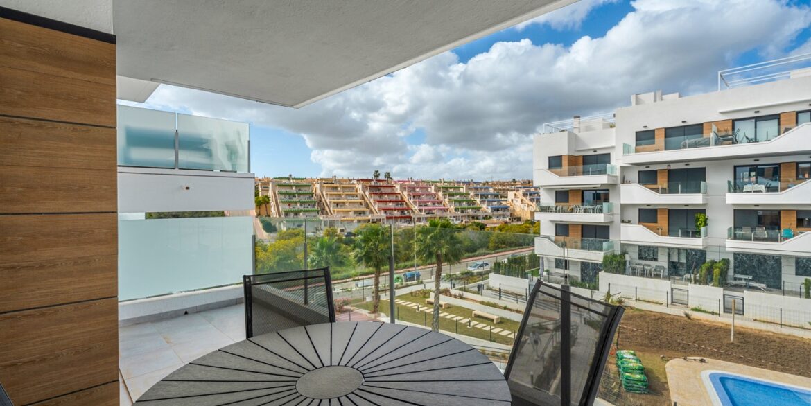 o_1jkvb31b313eo1k5h1rns3431pkg2u