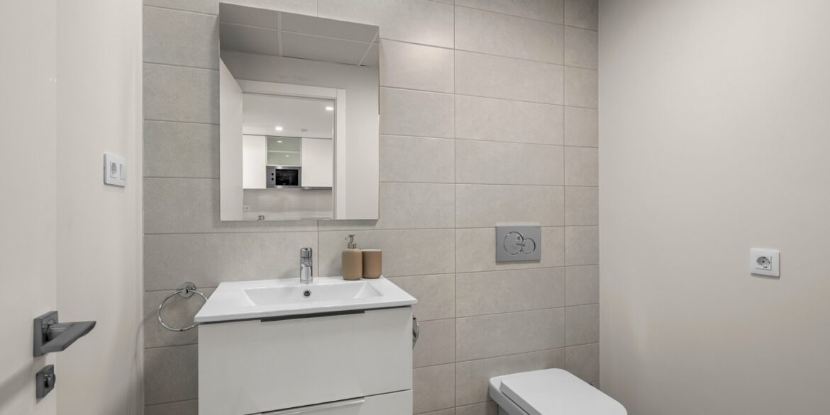 o_1jkvb31b31r8c12okaap174o1d3533