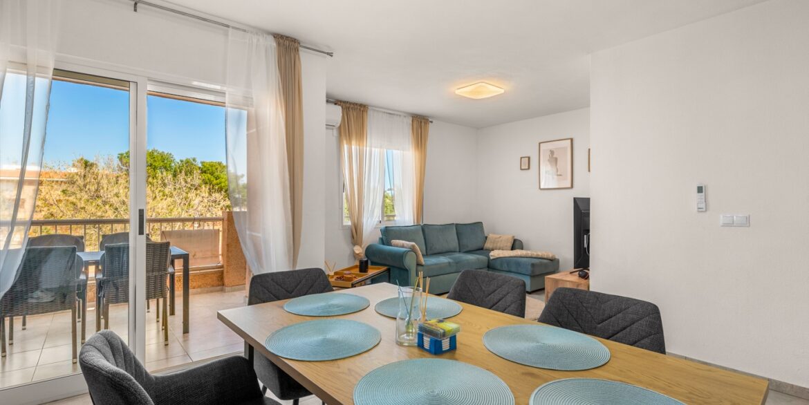 o_1jkvb9i071gj2ju2qdu8718u73m