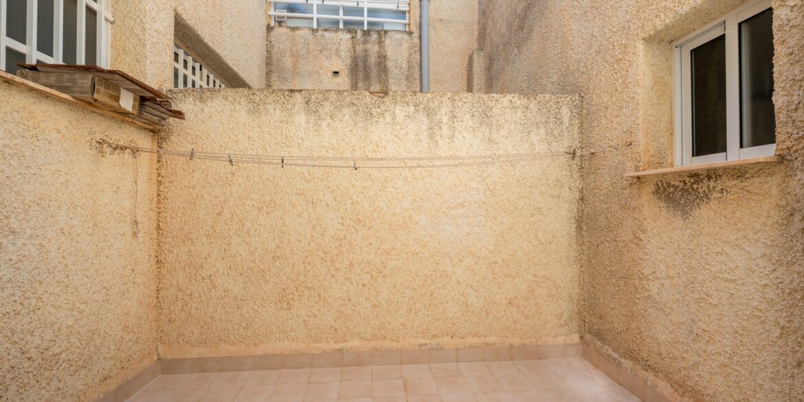 o_1jkvb9i071jaff8ferg113h1n942p