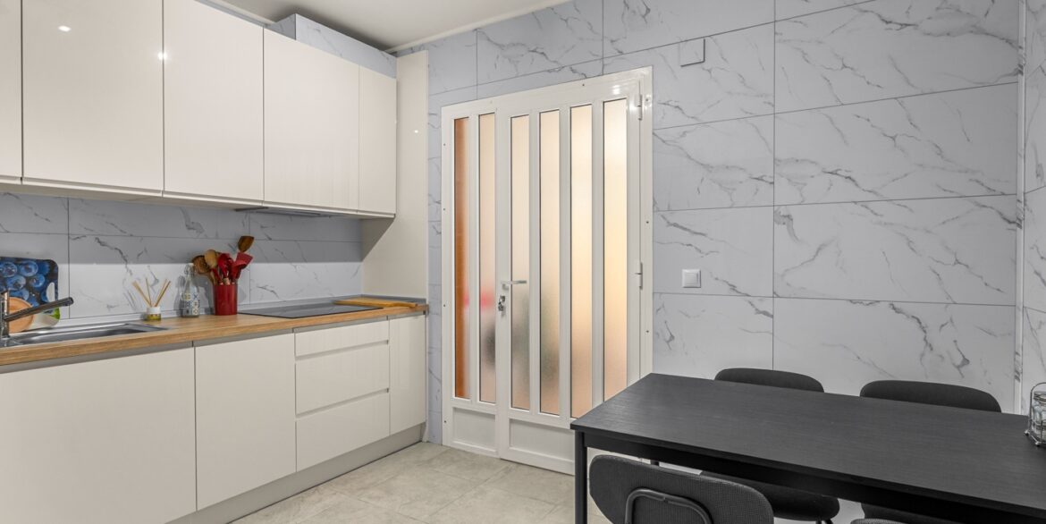 o_1jkvb9i079cdorll7nbs9jjh3d