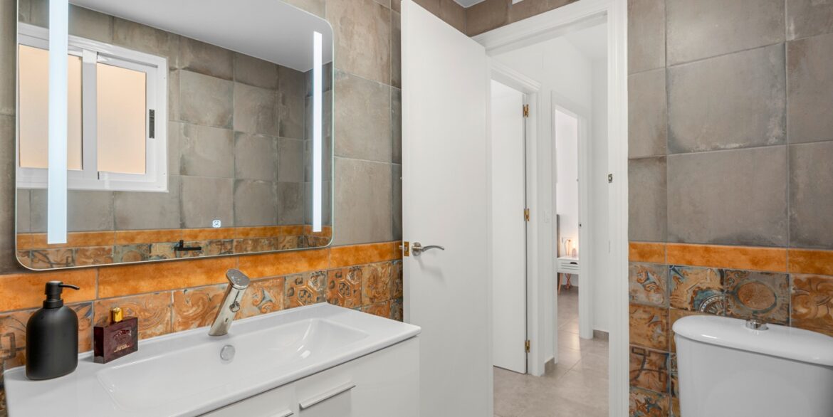 o_1jkvb9i07tag19c717n1rjt9q43b