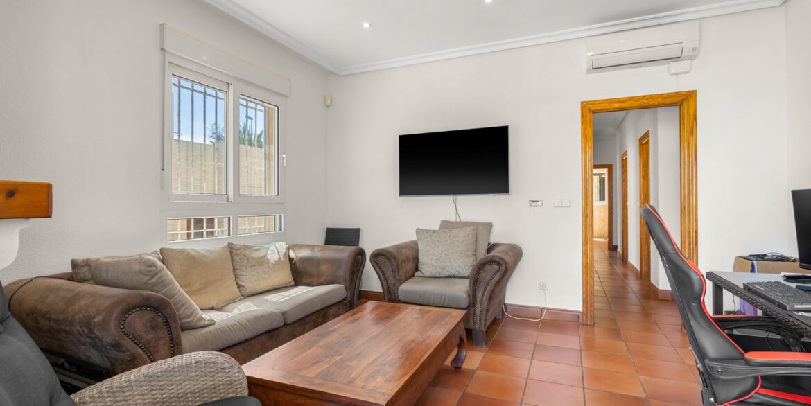 o_1jkvbniavk2u86p5h4inbr563g