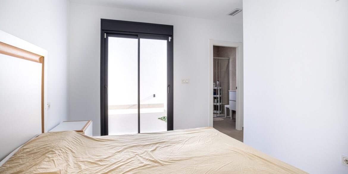 o_1jkvjqch91khn18a413ko151a1vfl3p