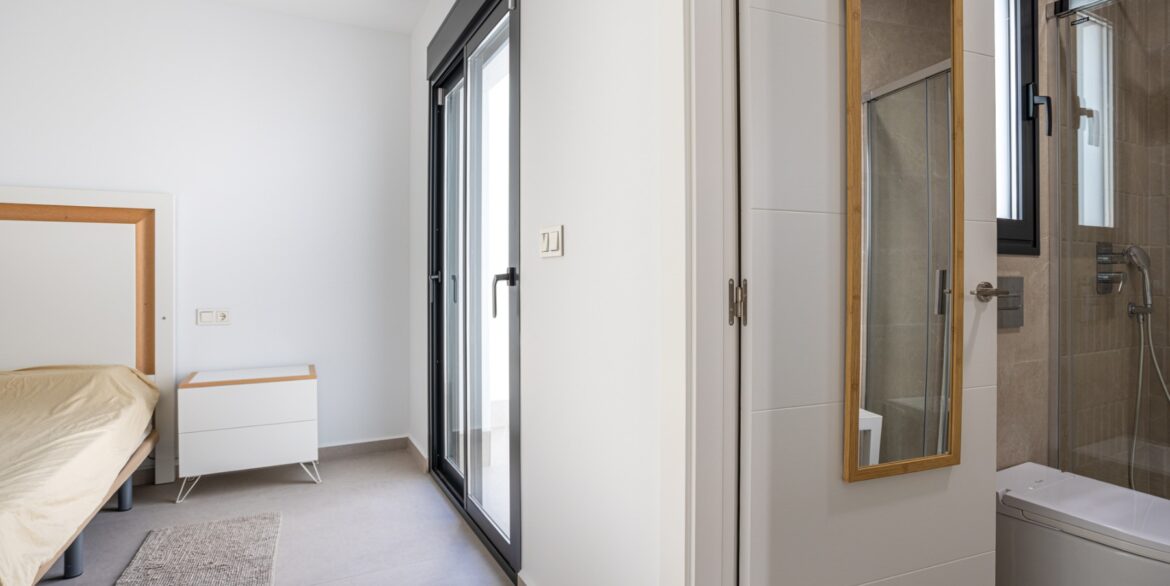 o_1jkvjqch9781nt1hs813uf2qa3n