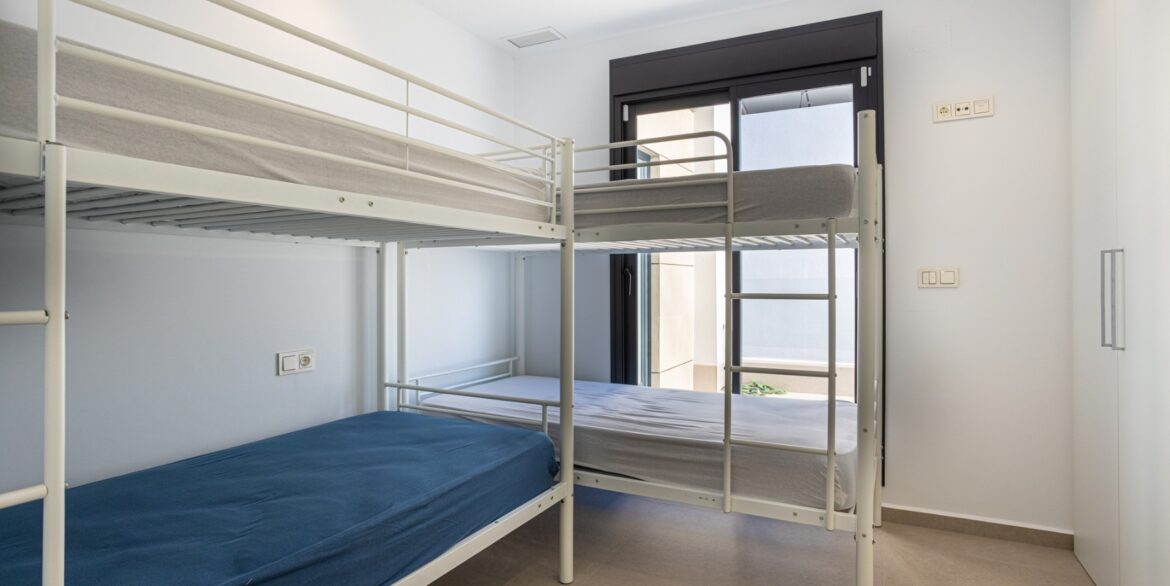 o_1jkvjqch9iusk0m12gr163ek9f43