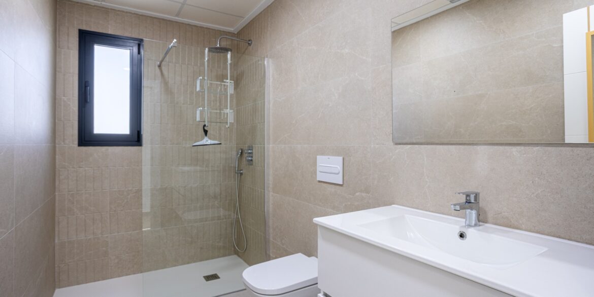 o_1jkvjqcha6hk1vtd106rdh11ci46