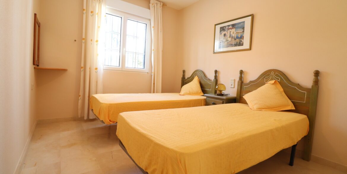 o_1jl1jhioe1779bj0o3q9s11r7a27