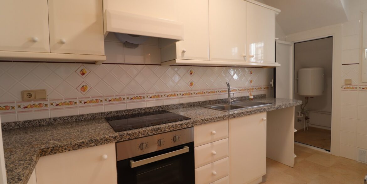 o_1jl1jhioenp31icsrr0ebr163a22