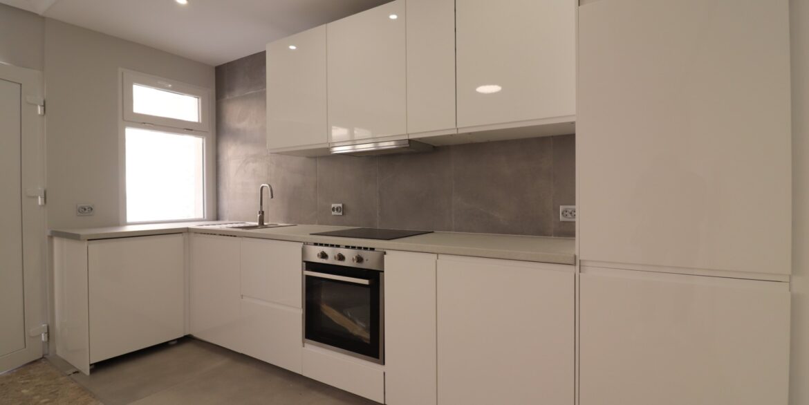 o_1jl222aei513lmbtac1dhphim21