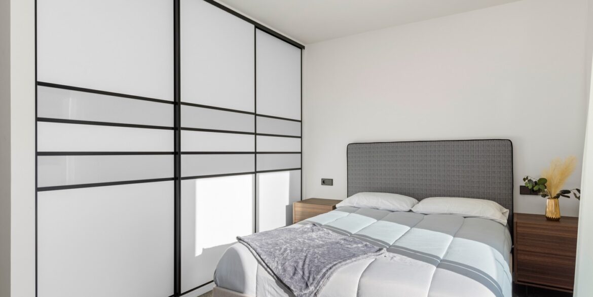 o_1jl48024b17k0rlb1pig1e1015uv2n