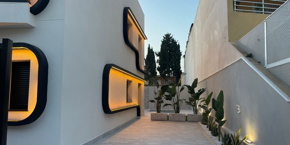 o_1jl48024b1vkg1jvol1u8o62c63d