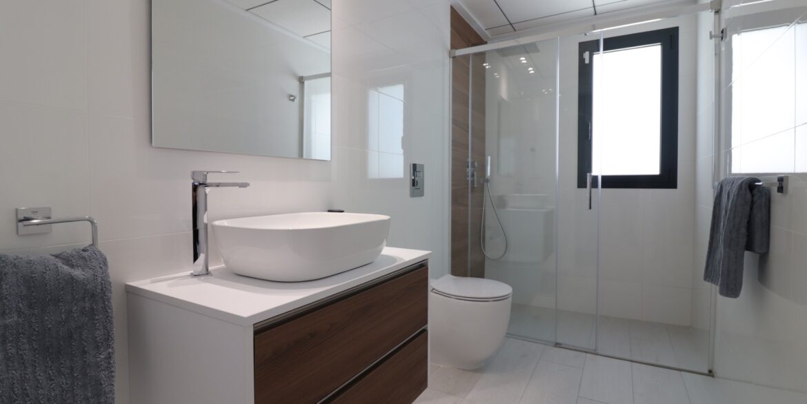 o_1jl6q5r4eg581m62f0pfbh1m4g2n