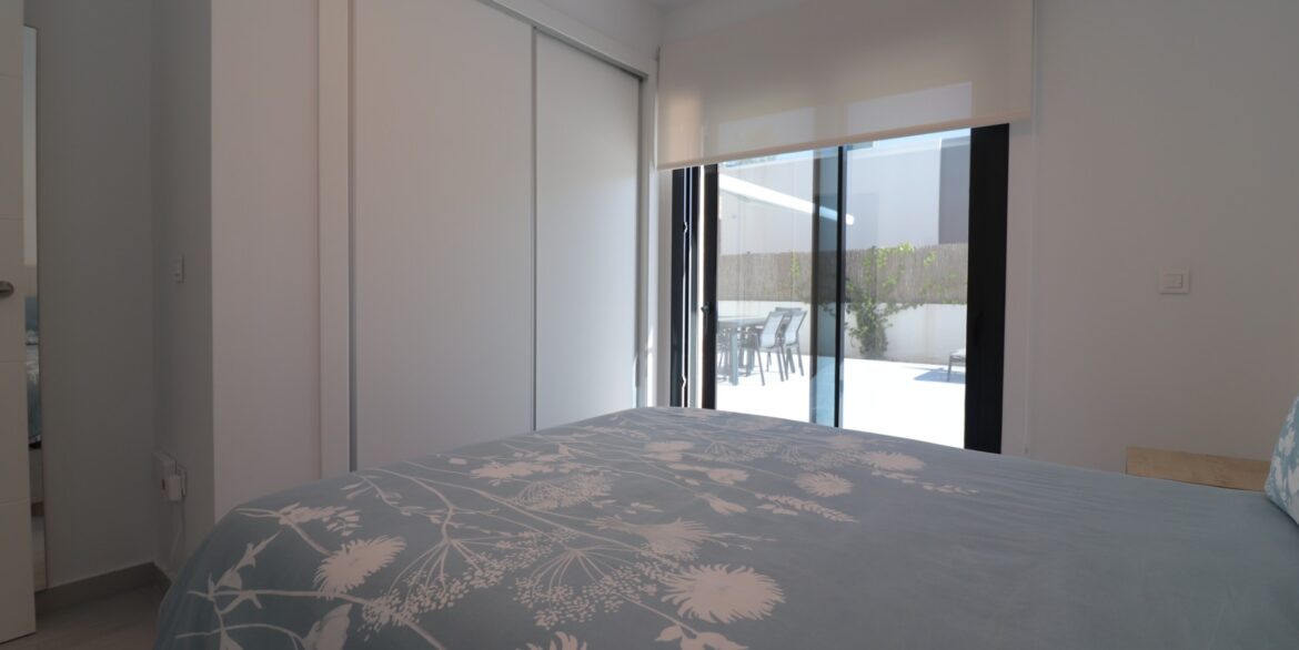 o_1jl6q5r4ehau1f8c99ik8s133q2m