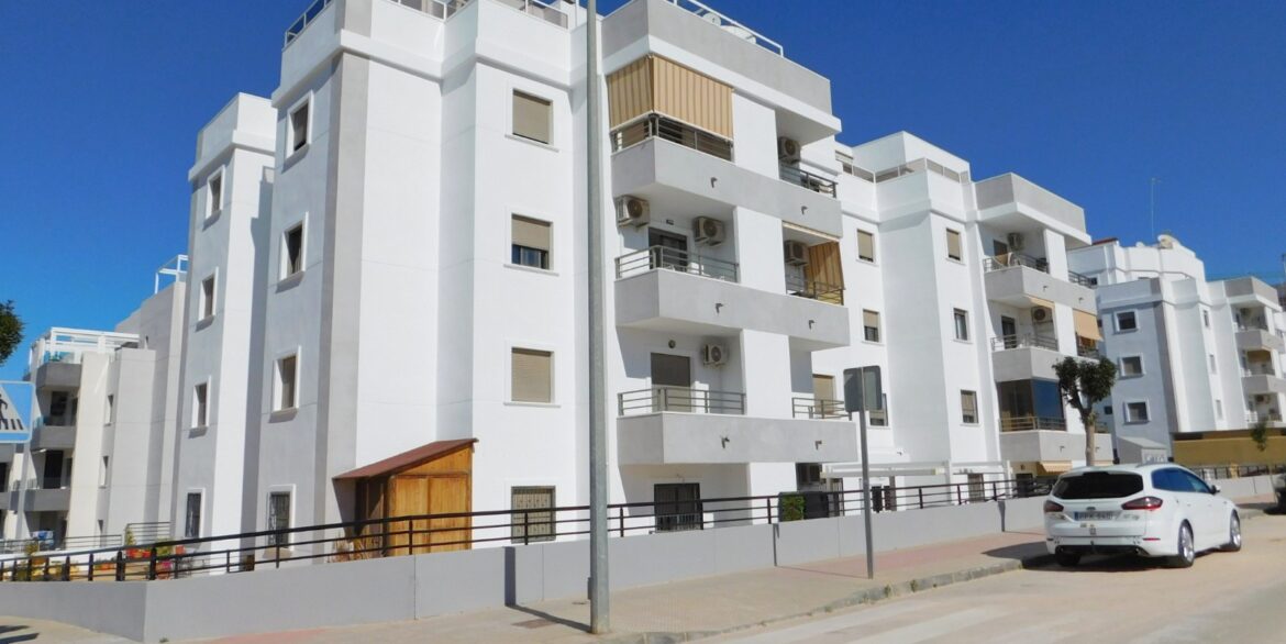 o_1jl6rp9g7hp811071ceu12ro19ub2s