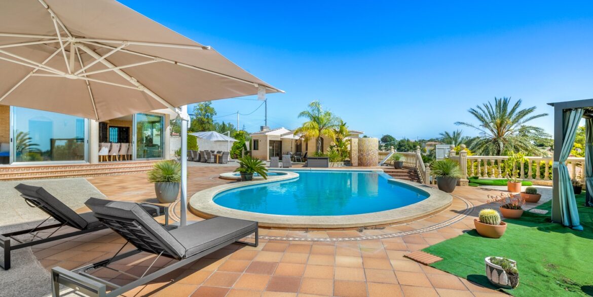 o_1jlc12845hn3148m1m4oj5e5q034