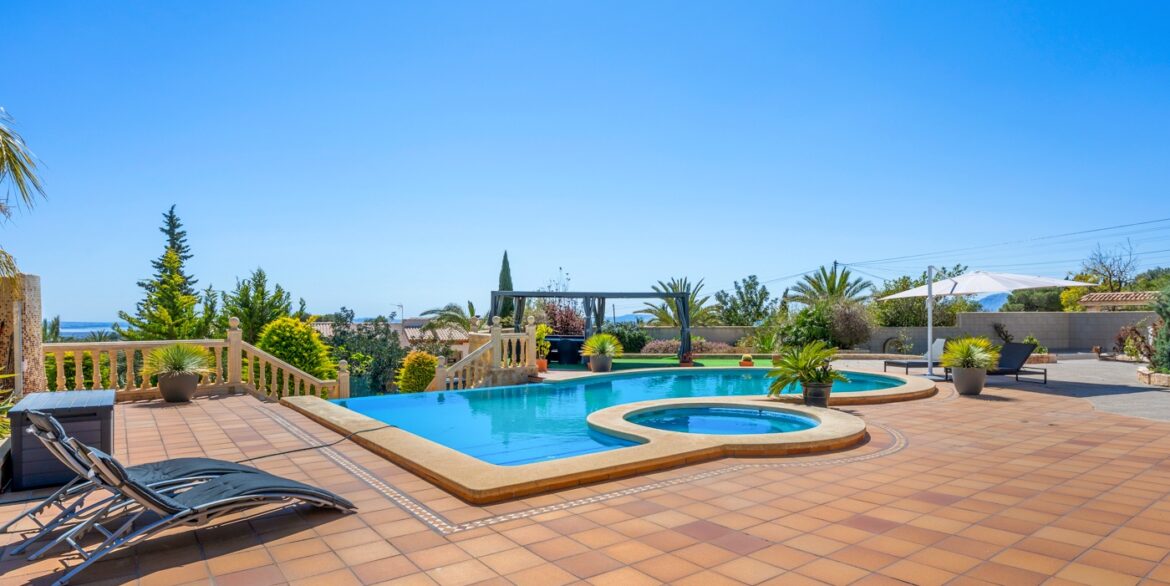 o_1jlc12845vquth5lcc15pg19rt31