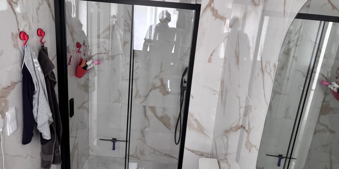 o_1jlrsobcf12eo1ahn42p1e9co9m42