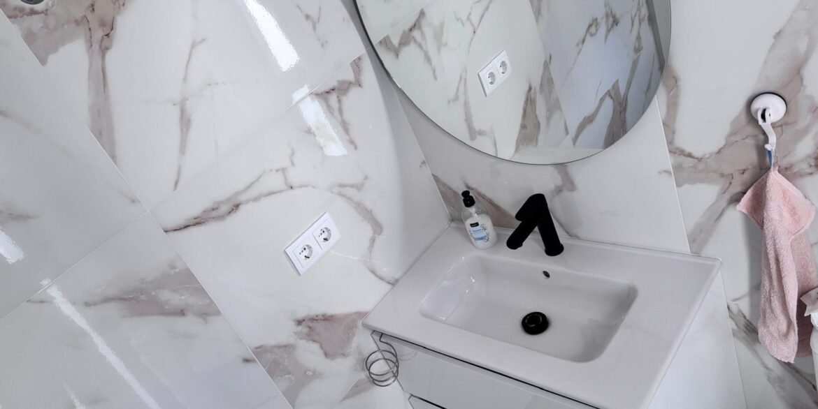 o_1jlrsobcf16l415na8241qca1f1639