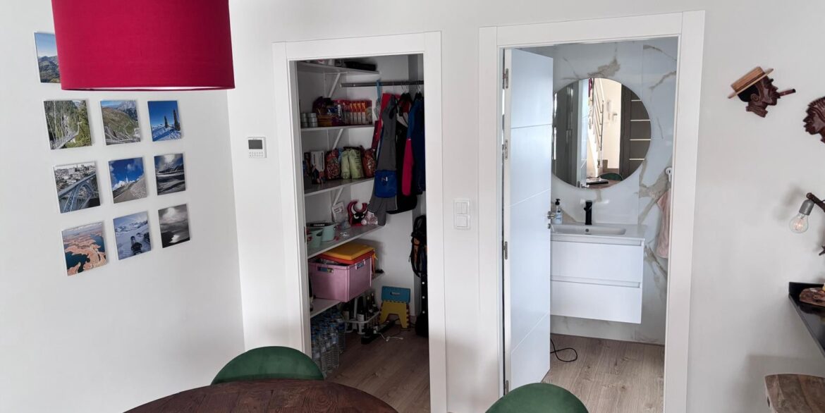 o_1jlrsobcf1hf7b3jeei1qqgp942r