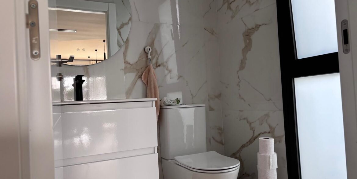 o_1jlrsobcf1jqcad97101b8f61u38