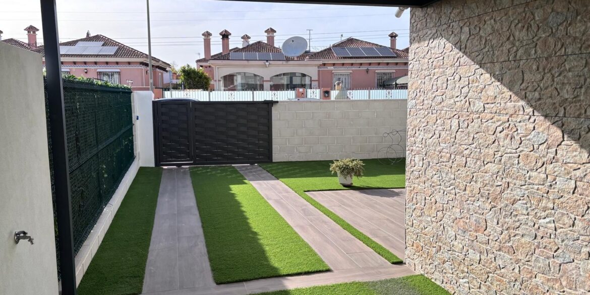 o_1jlrsobcf3bh14km5jtmps17qn30