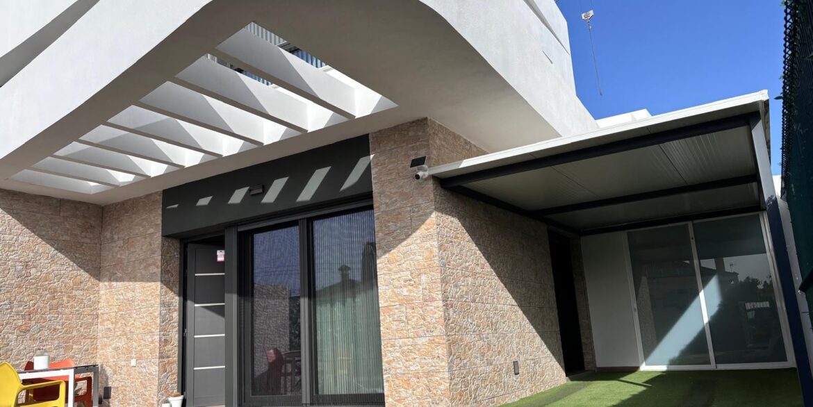 o_1jlrsobcfh6311g3o30qo8dee2t