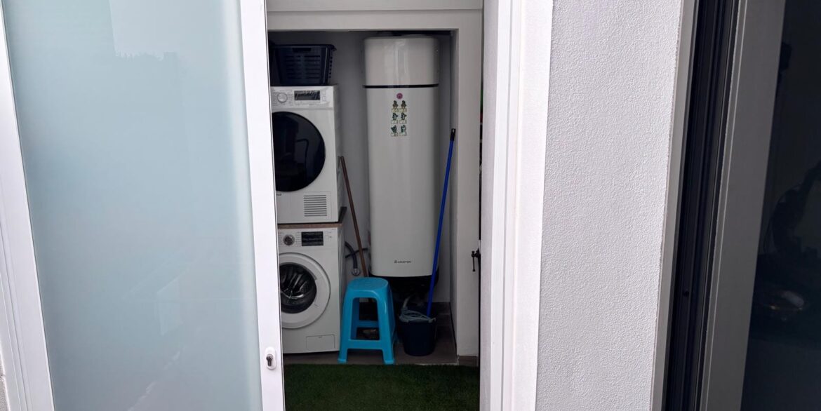 o_1jlrsobcfinc139oppkqo04bj3b