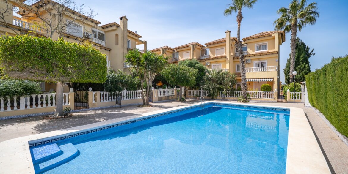 o_1jlusebu7cubm221emc1t351rlk2v