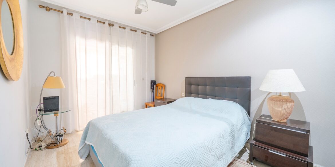 o_1jlusebu81aop109160p18r15rb3j