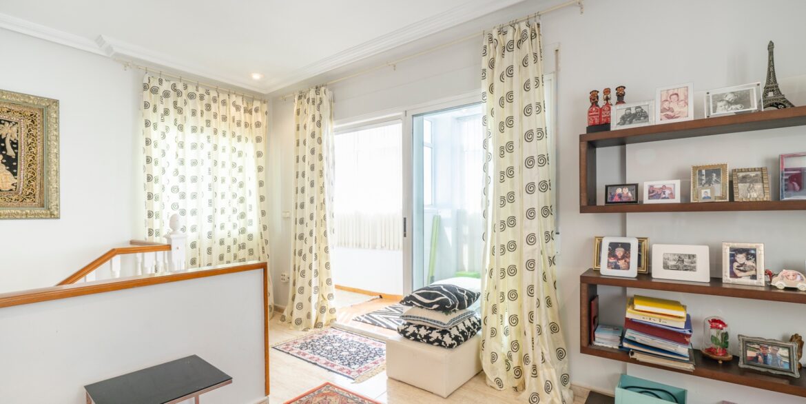 o_1jlusebu87rb14ogr0dqur11pl3p