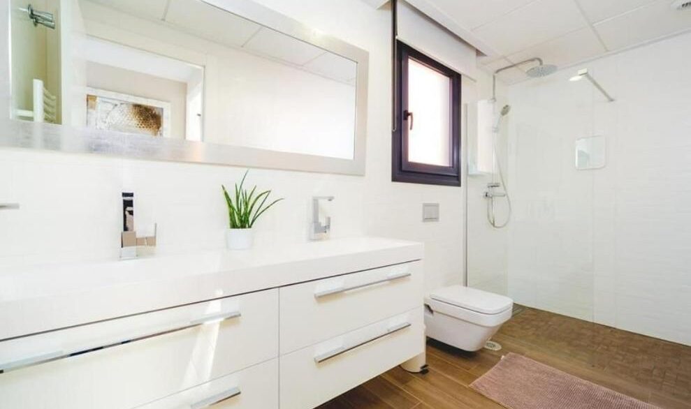 o_1jm0em6mb1ace2f1lli5pc126229