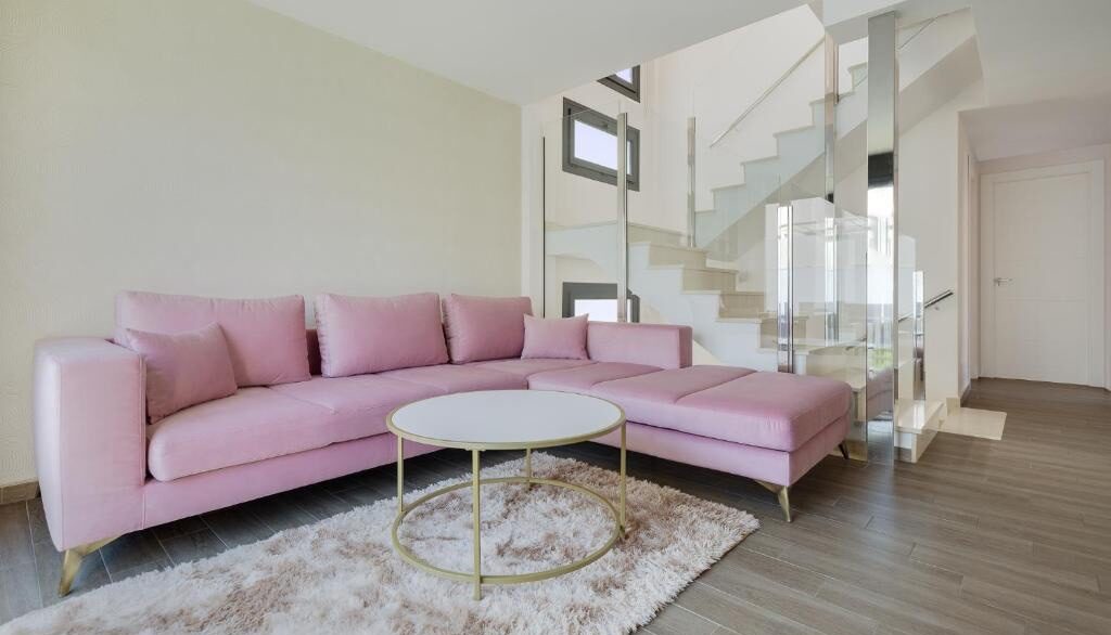 o_1jm0em6mbtv21lpfvtohdem262h